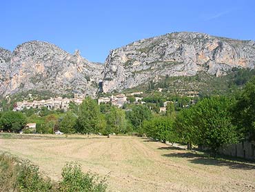 Moustiers